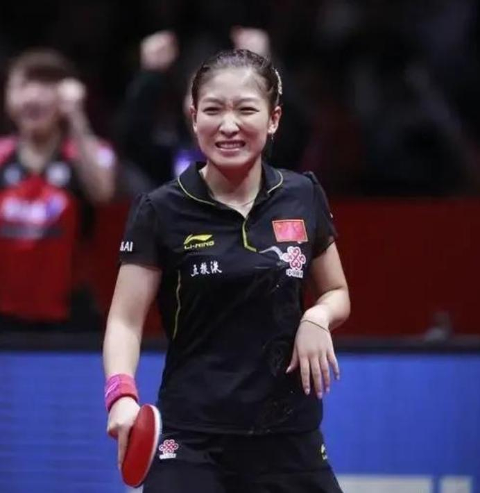 世界杯手机观看-34岁刘诗雯：曾被张继科宠成公主，如今孤身一人，旁人也高攀不起|马龙|乒乓球|国家队|国际乒联|孙颖莎_新浪体育_新浪新闻