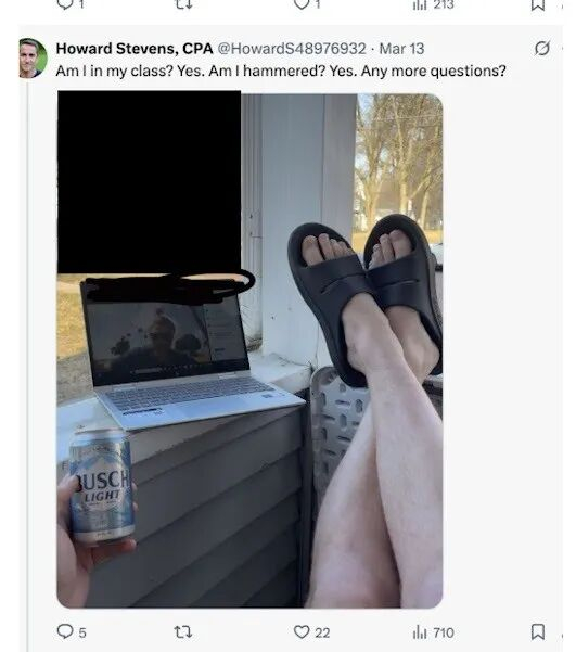 世界杯直播入口合集-键盘侠匿名网暴6岁小女孩?母亲直接顺网线揪他出来!这货竟才20岁,还是儿童保育员??|艾米莉|奥迪|卡姆登|德怀特·霍华德|推特_新浪新闻