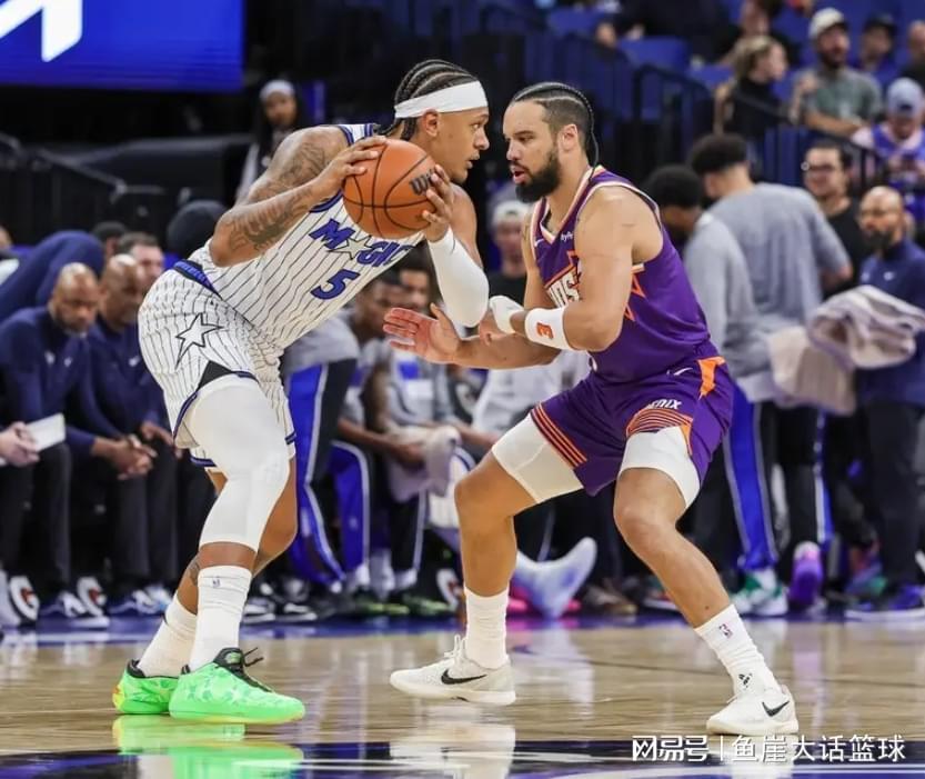 世界杯app下载-NBA最新排名出炉!湖人两队锁定季后赛,火箭能争第5,骑士送温暖